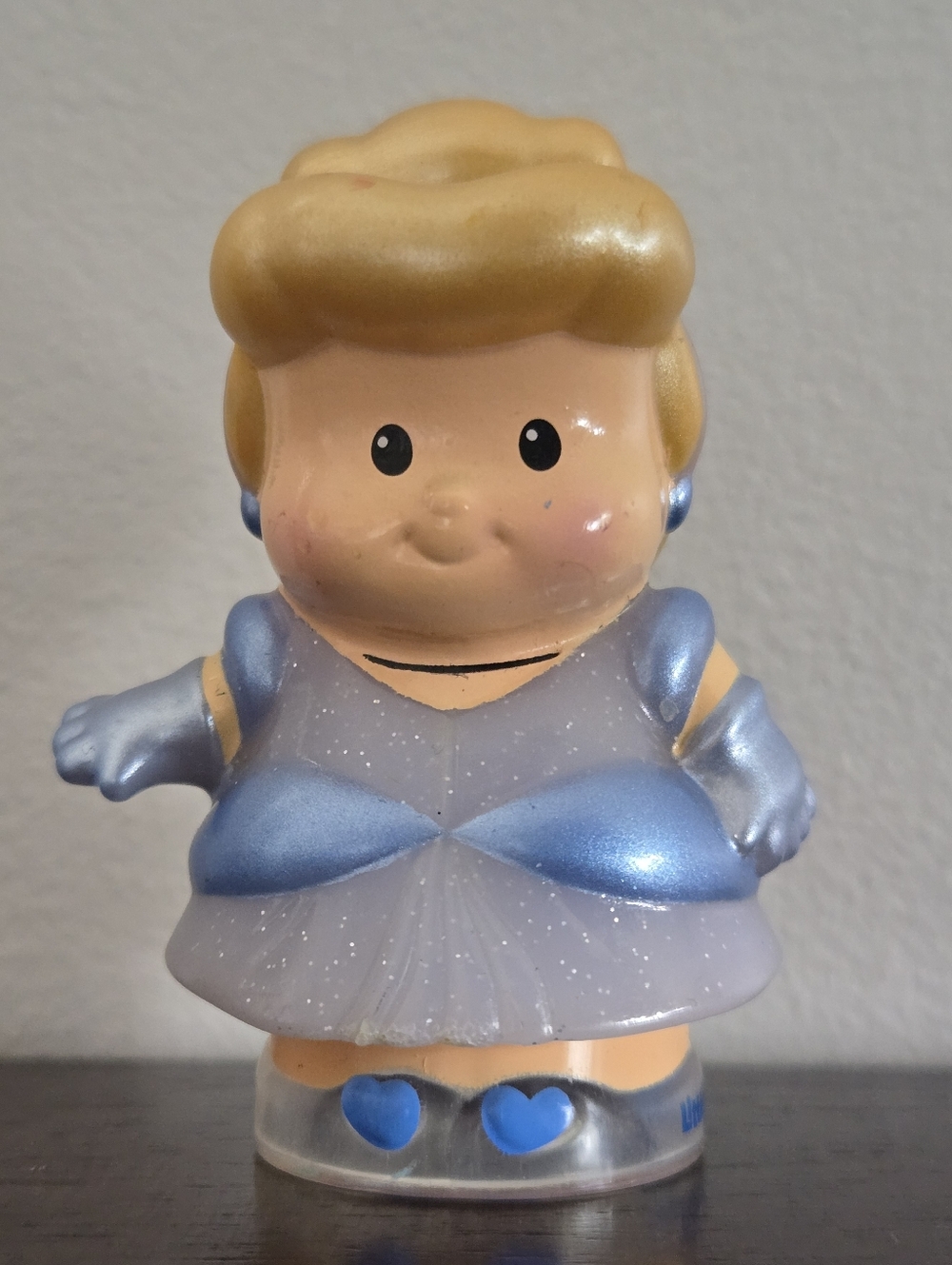 Cinderella Princess Talker Sparkle Dress  Princess Figurine Little People